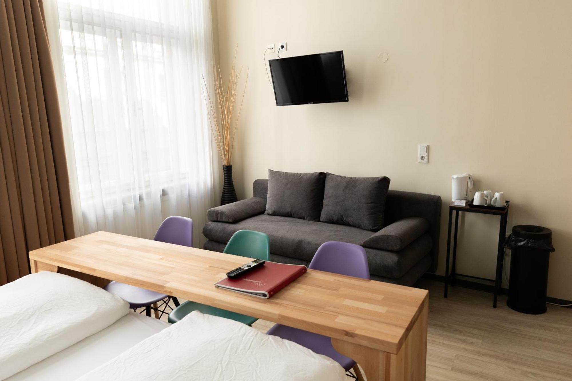 Pension A Und A Vienna Luaran gambar